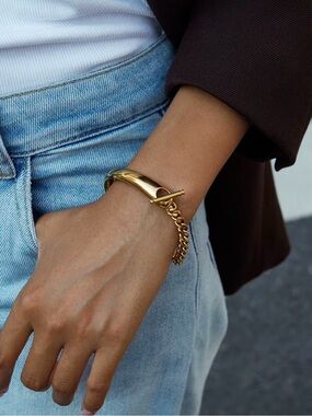 New! 18K Gold Plated Stainless Steel  Bracelet